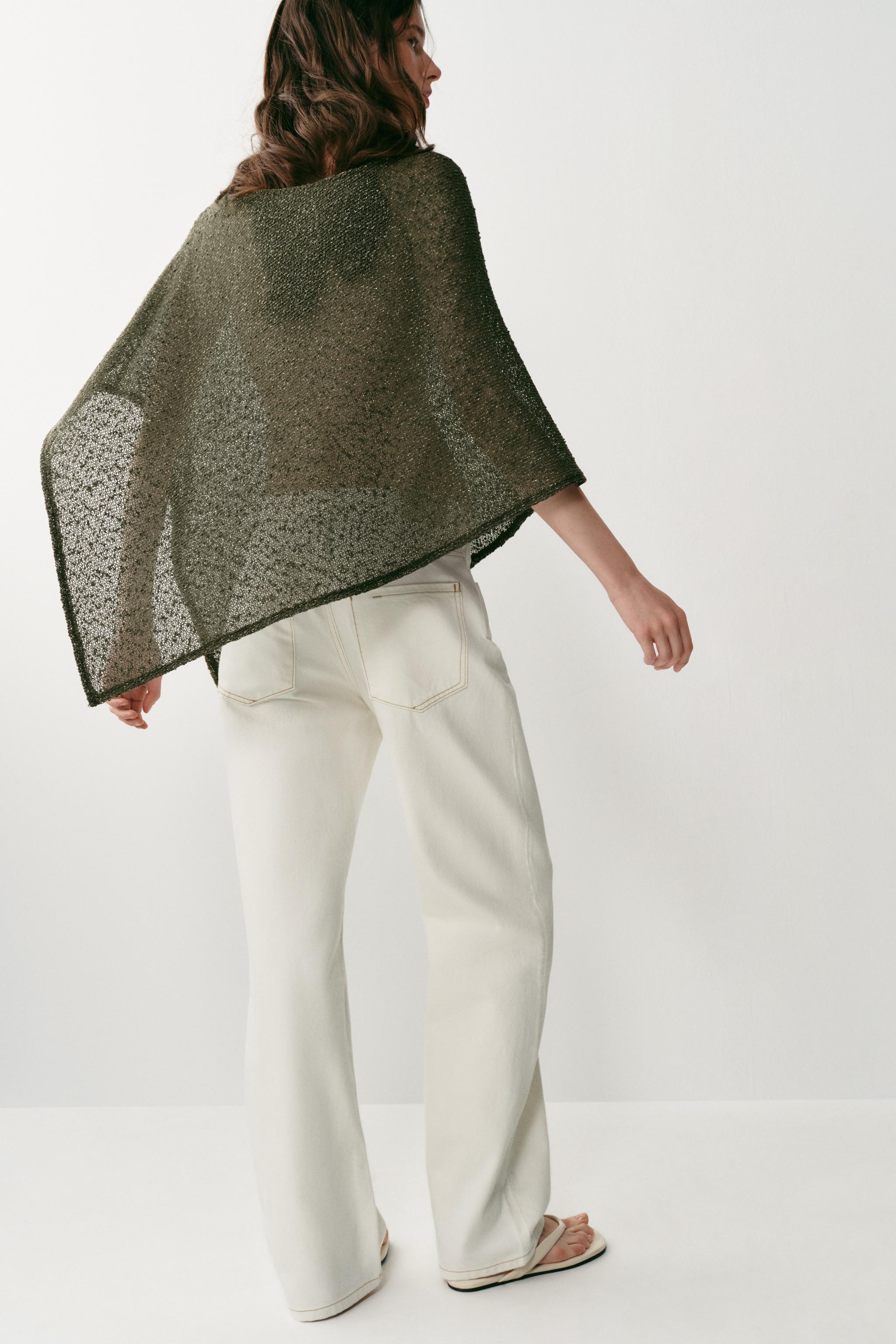 Althea | Asymmetric Cape