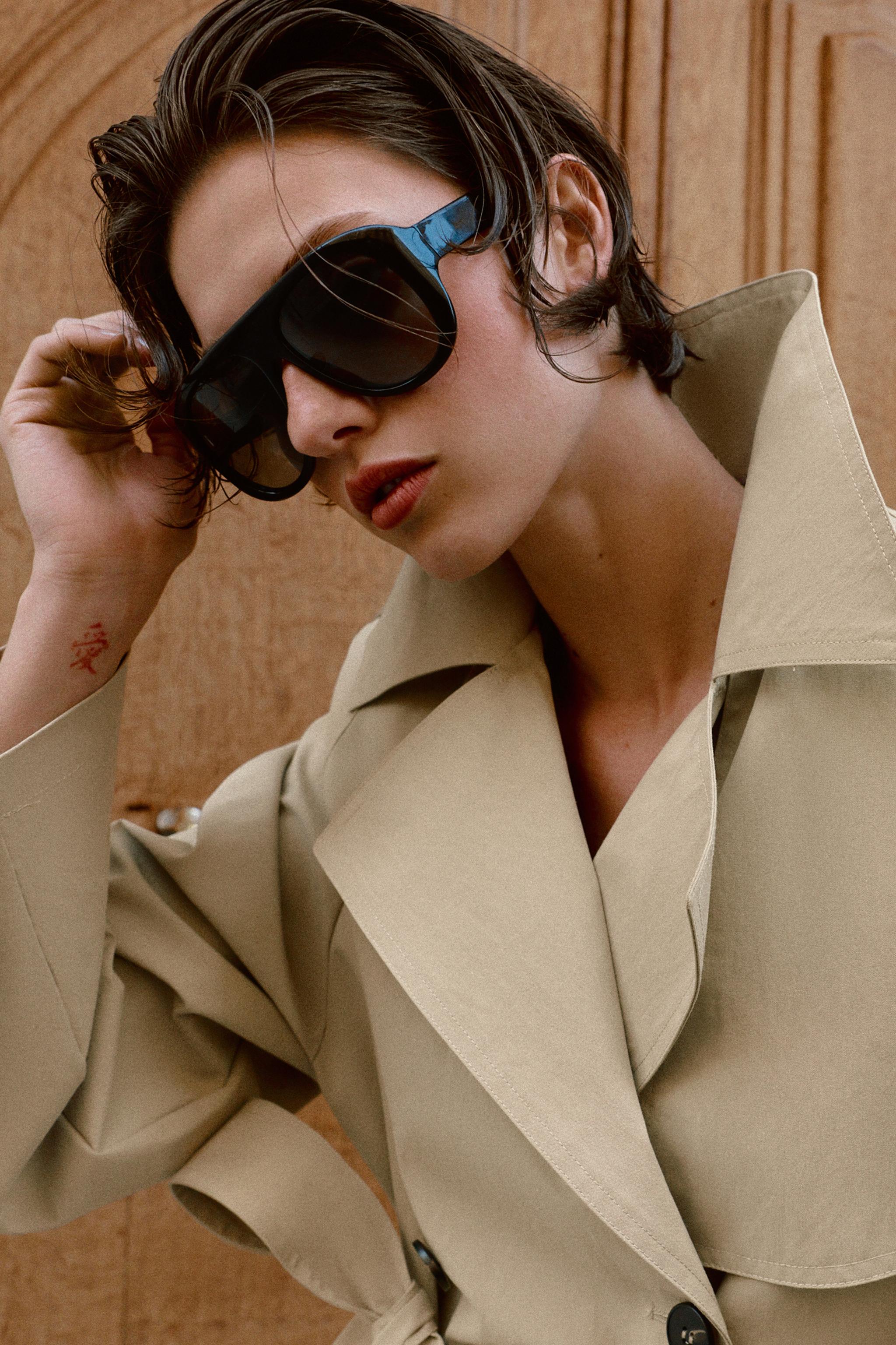 Averra | Short Trench