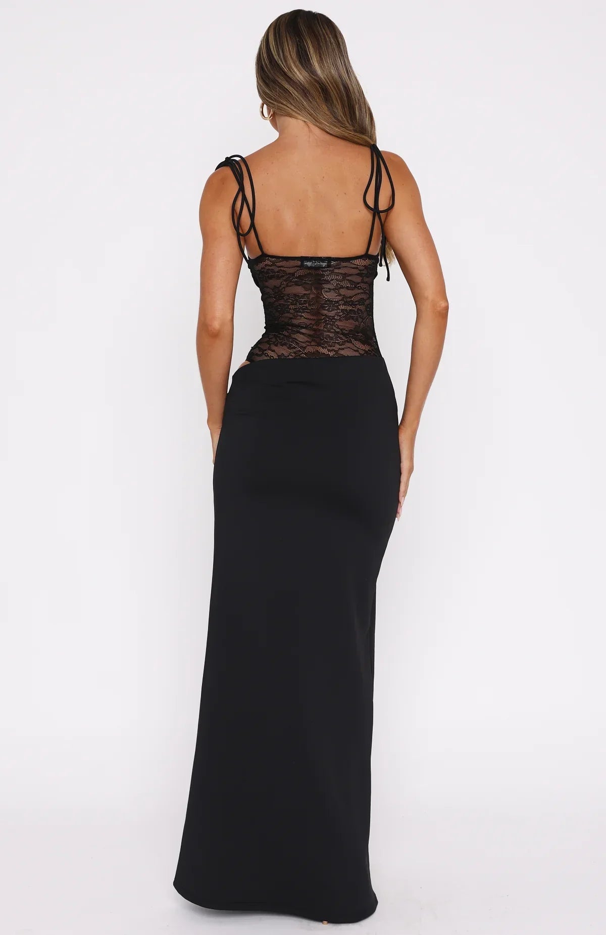 Elara | Lace maxi dress