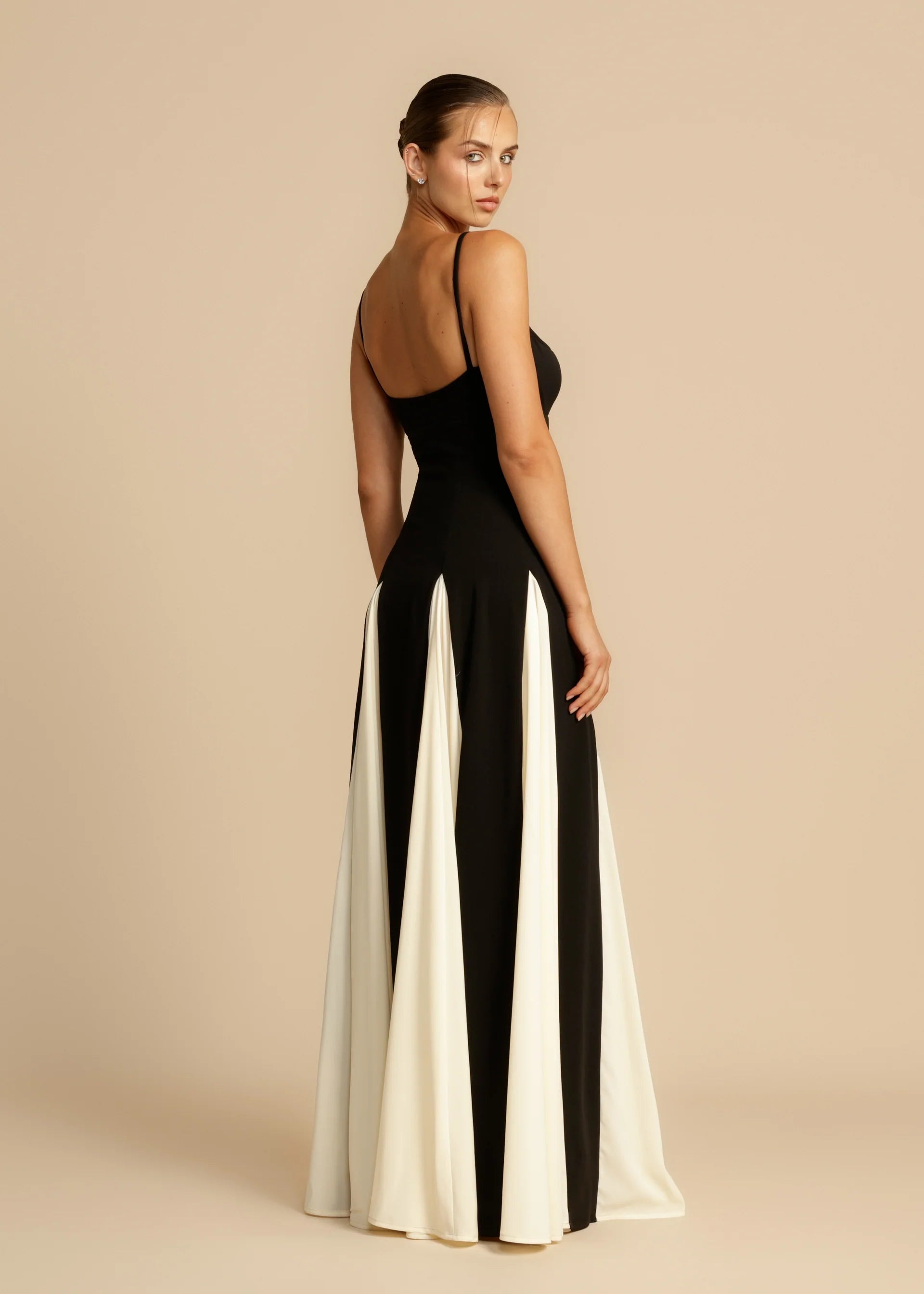 Aveline | Contrast Gown