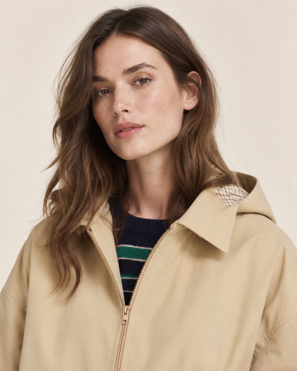 Avienne | Hooded Jacket