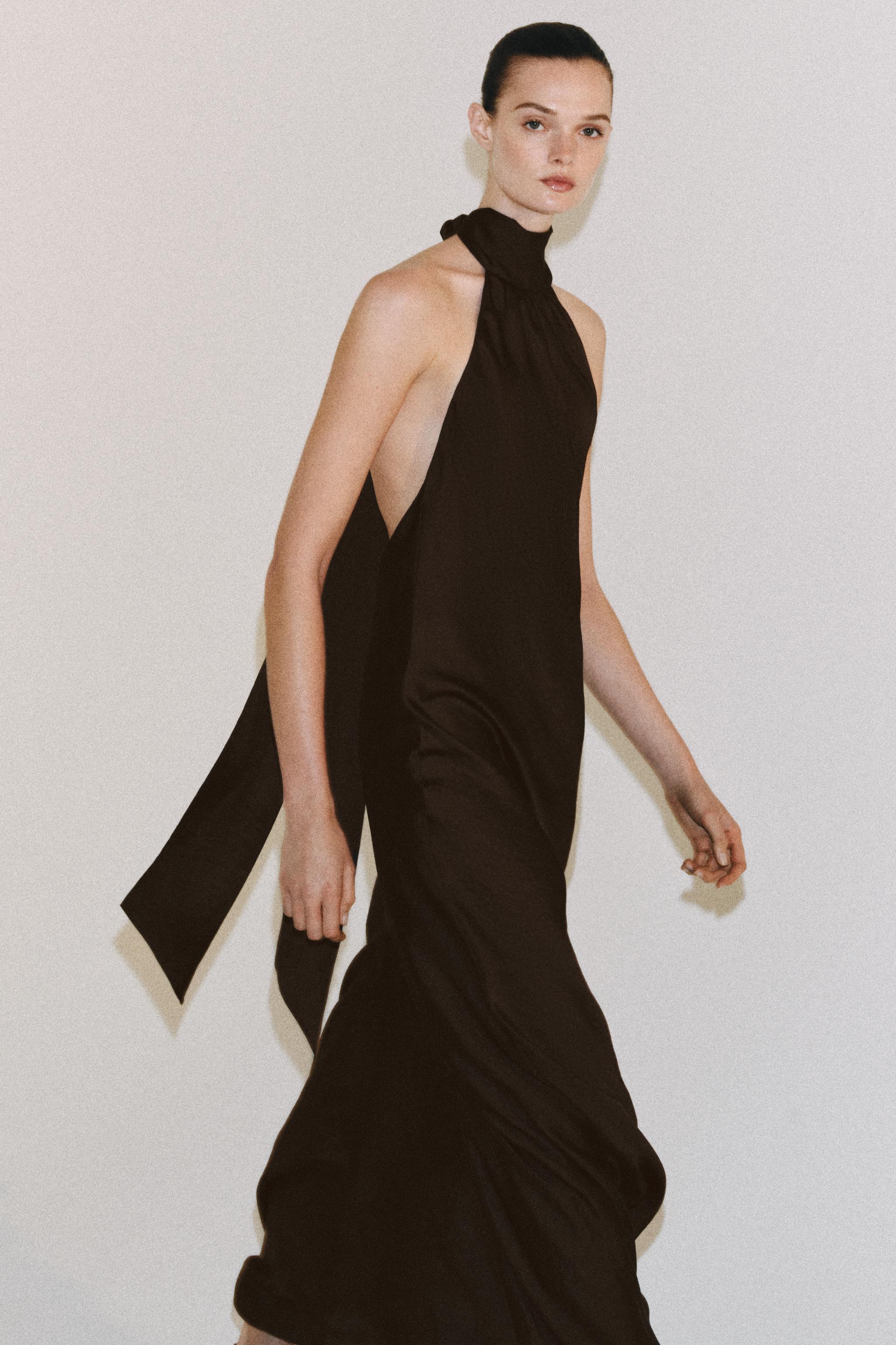 Aurelle | Halter Gown