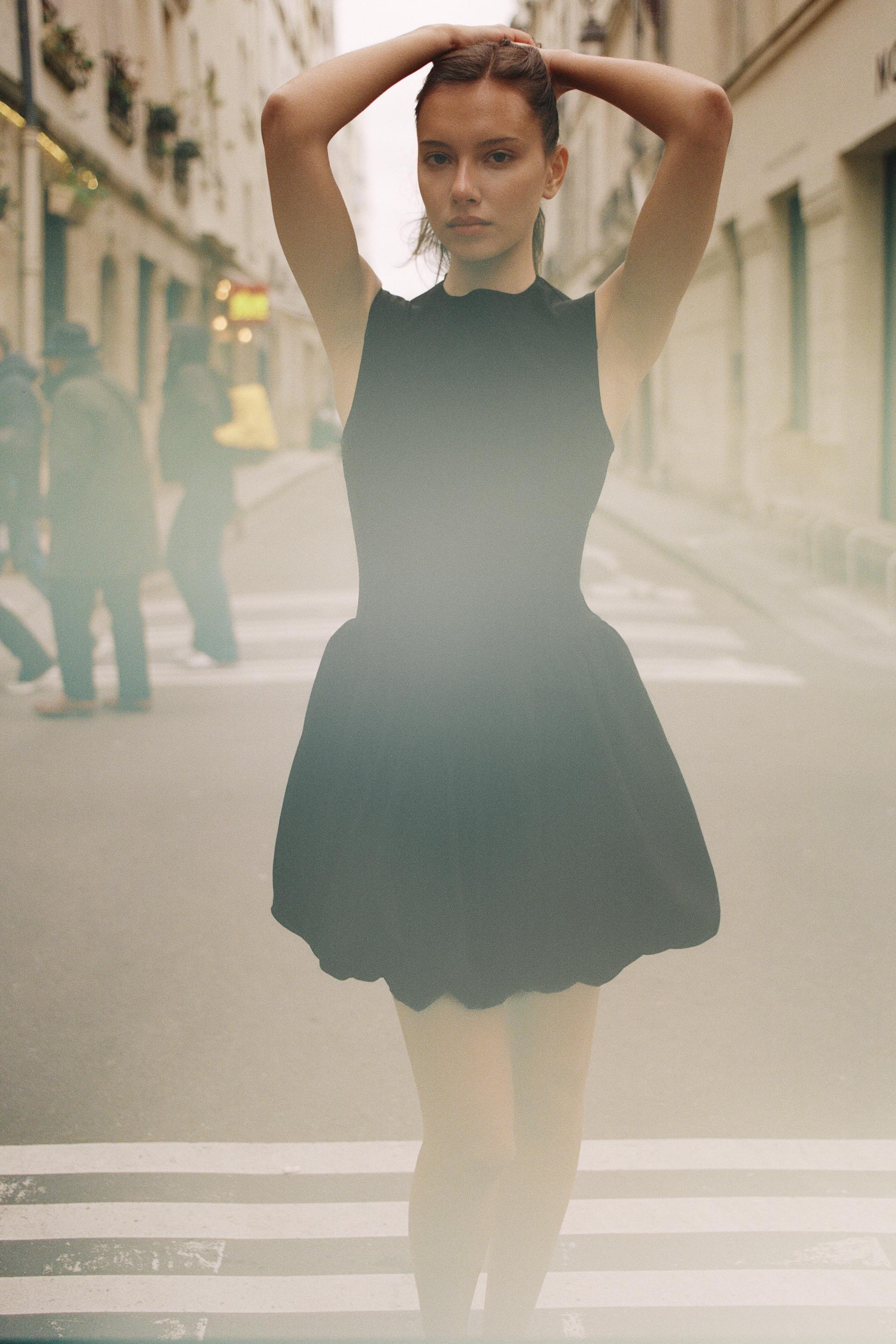 Corélia | Balloon Mini Dress