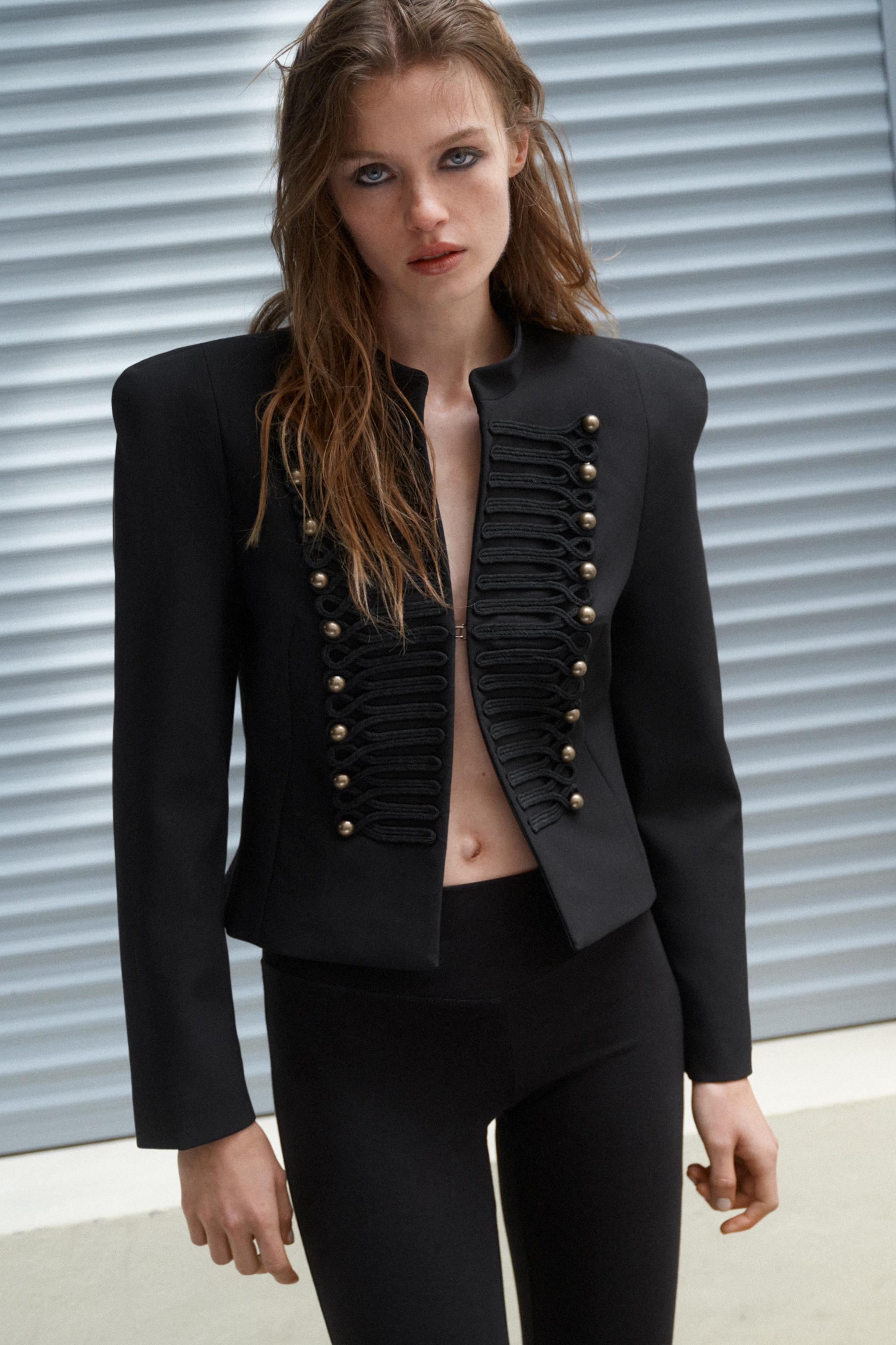 Valera | Fitted Blazer
