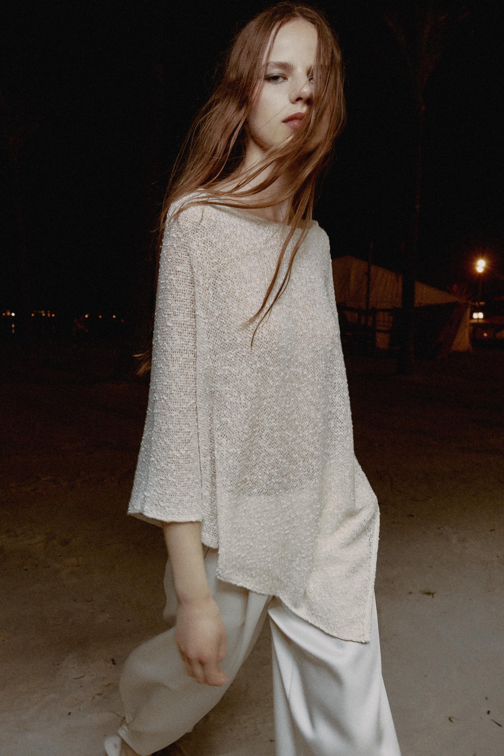 Althea | Asymmetric Cape