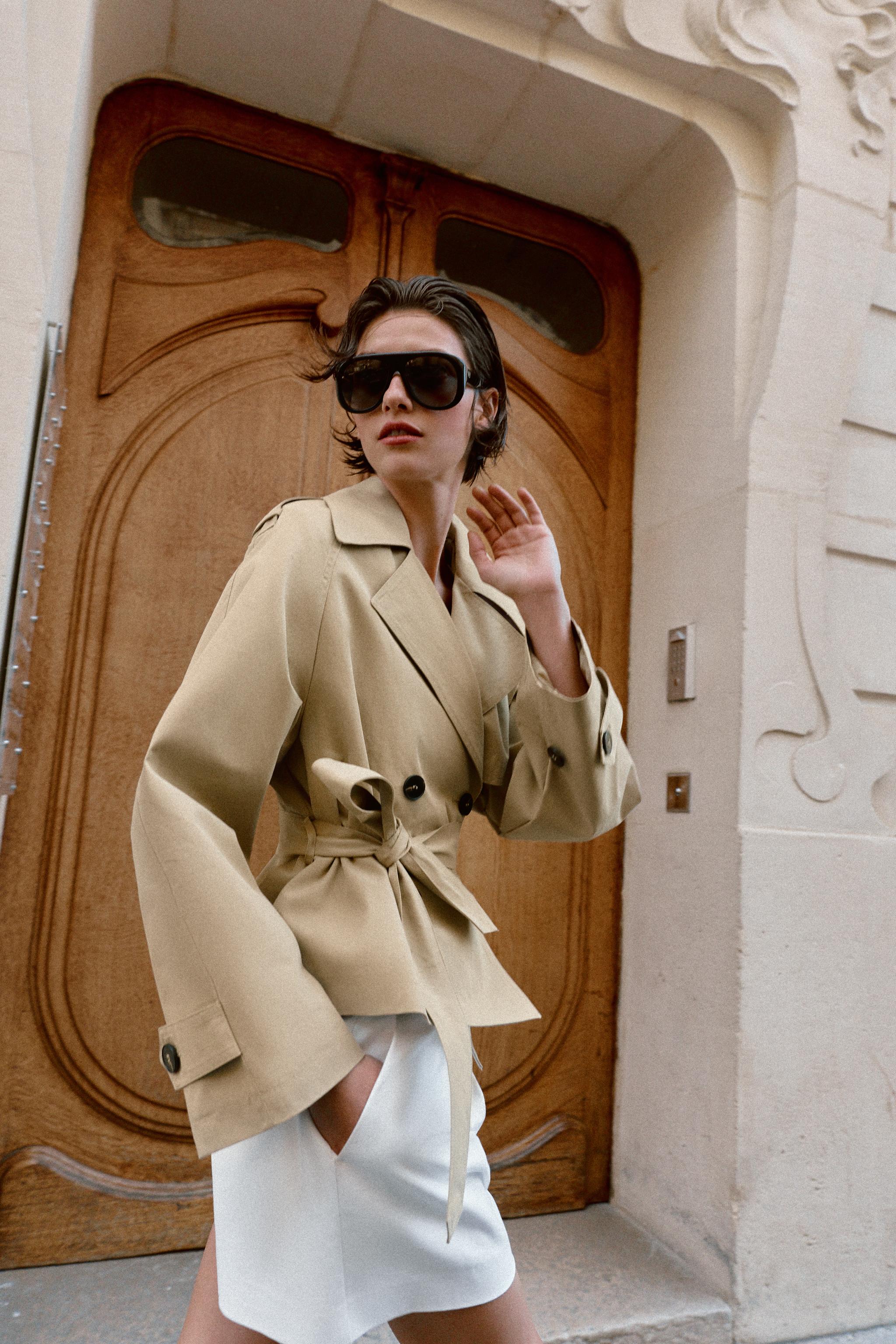Averra | Short Trench