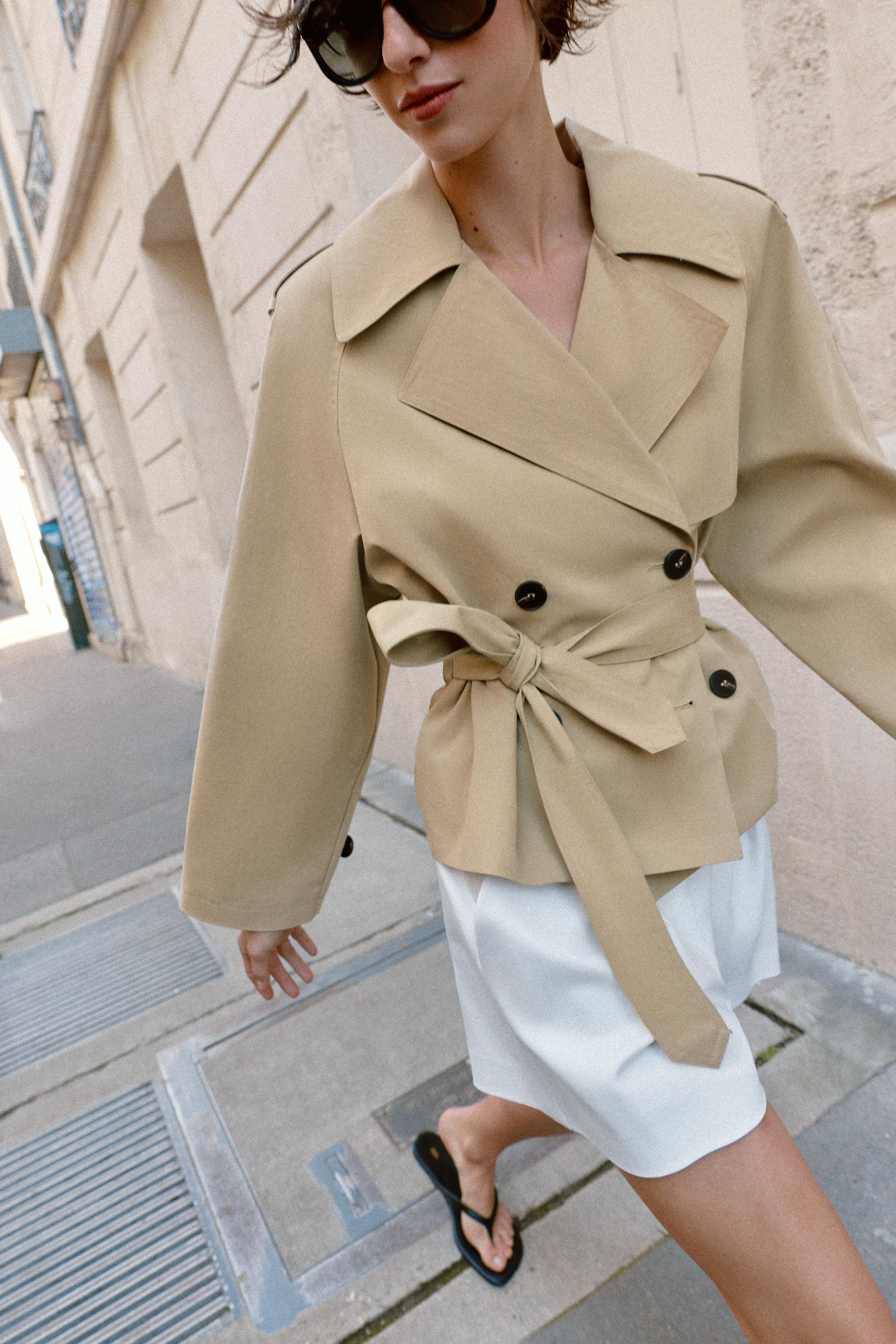 Averra | Short Trench