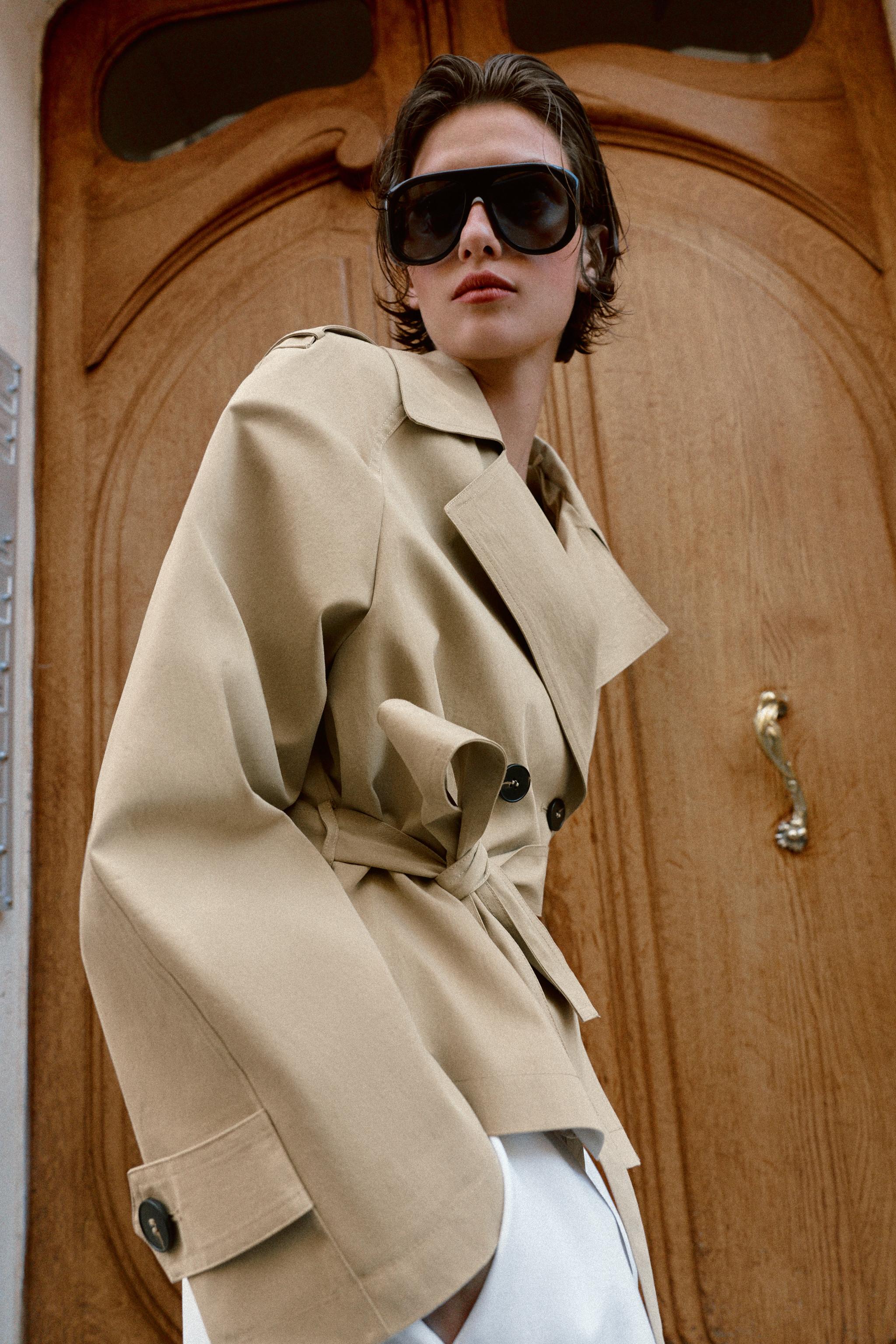 Averra | Short Trench