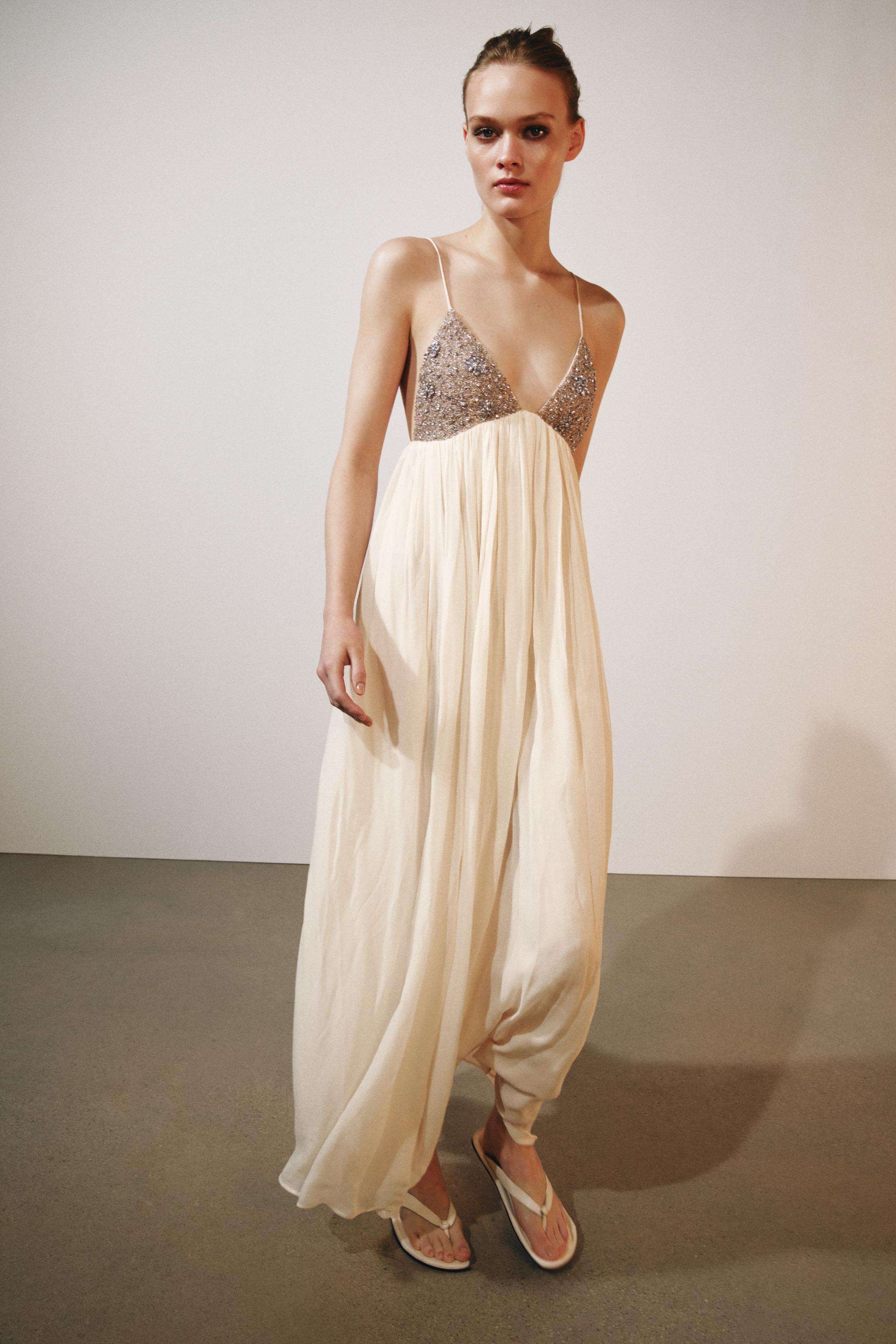 Aviora | Midi Dress