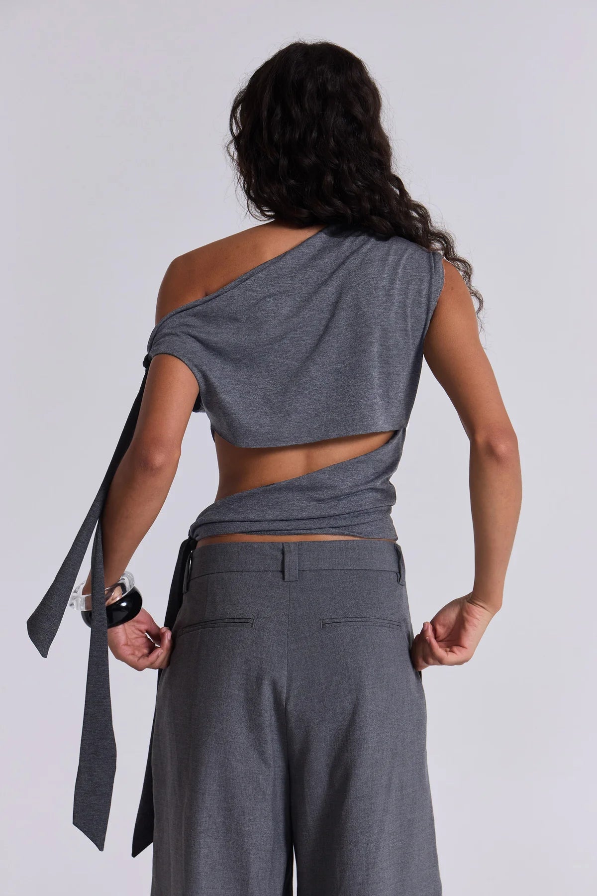 Soline | Asymmetric Top