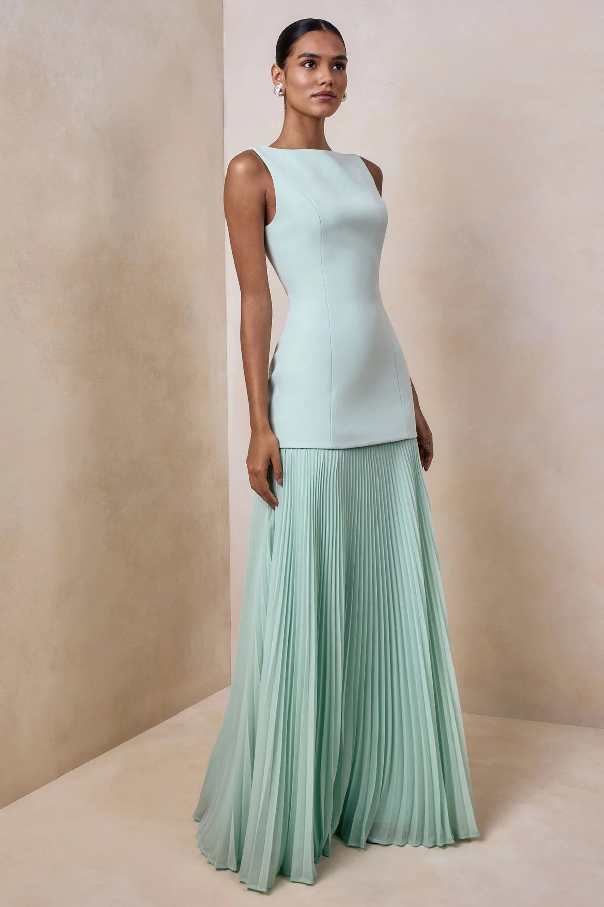 Odilia | Boat-Neck Dress