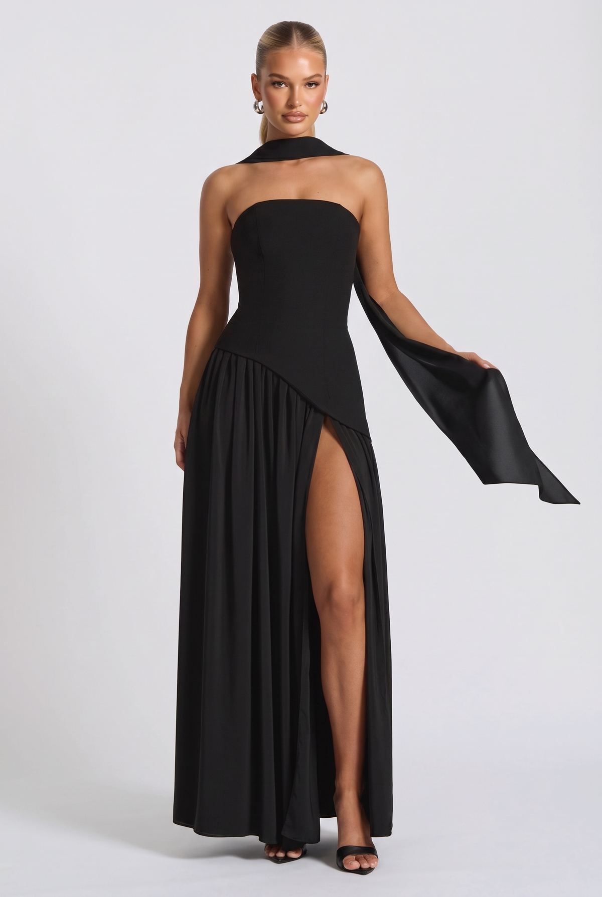 Amara Maxi Dress in Black