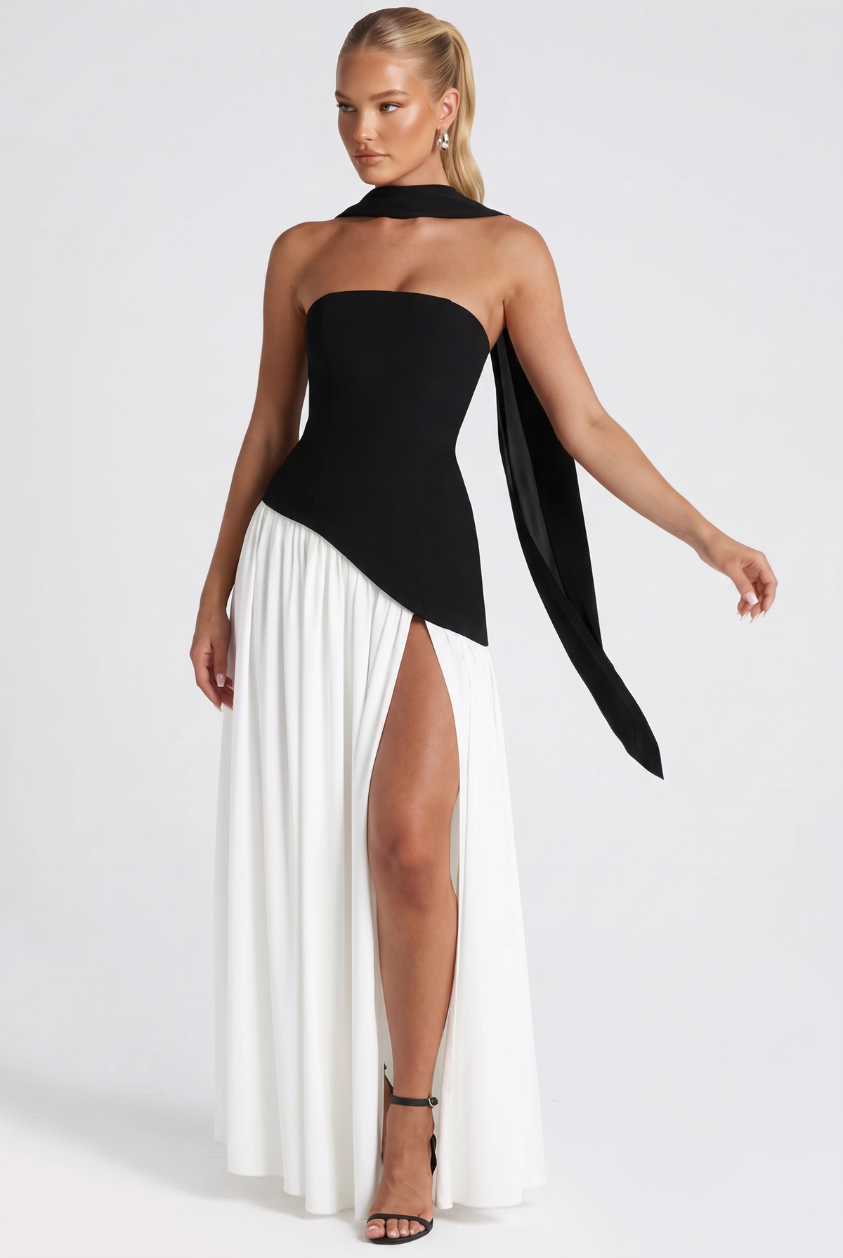 Amara Maxi Dress in Black & White