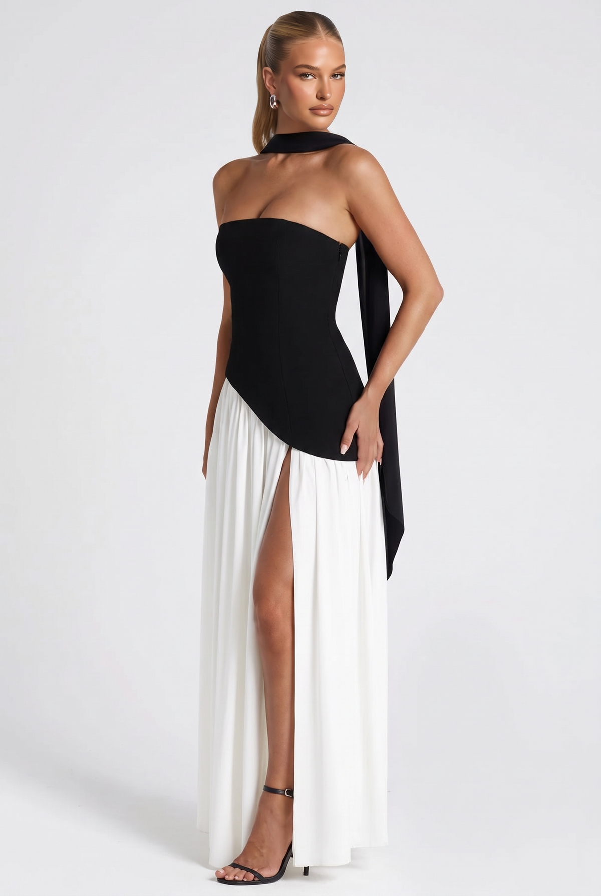 Amara Maxi Dress in Black & White